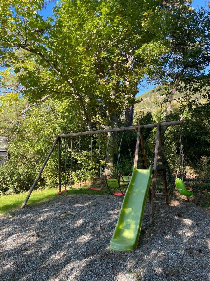 La Reyniere Serres (Hautes-Alpes) Exterior foto